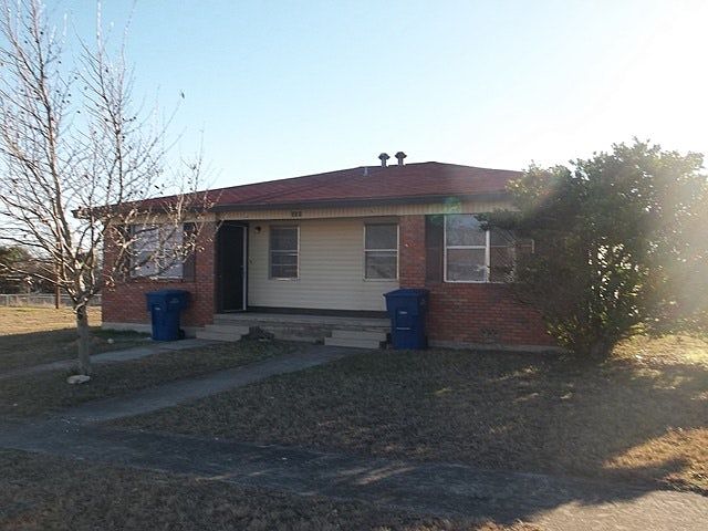 1st image of 207 Marston Ave #A