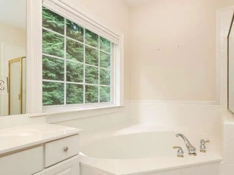 2587 Penngate Dr — Photo 14
