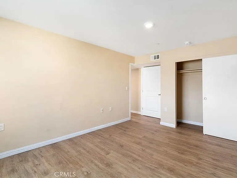 13710 W Foothill — Photo 13