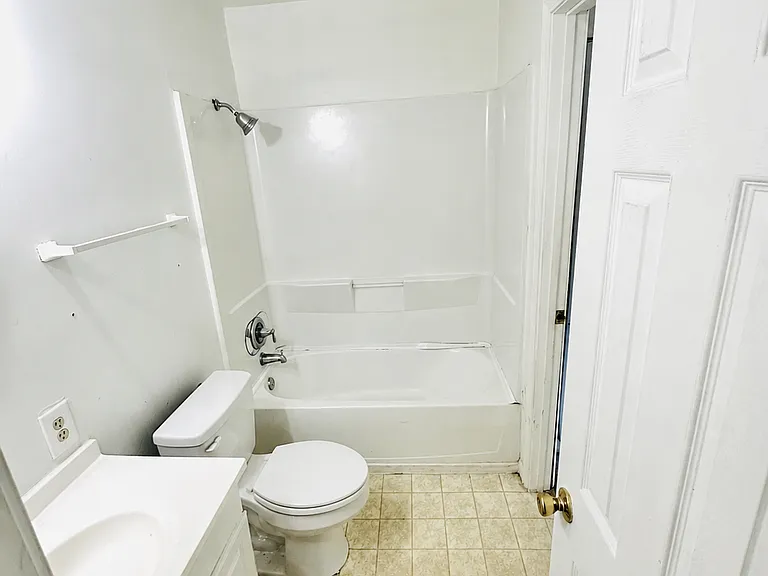 2058 Watermark Pl — Photo 7
