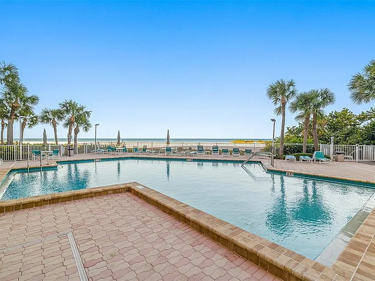 1310 Gulf Blvd #10D — Photo 29