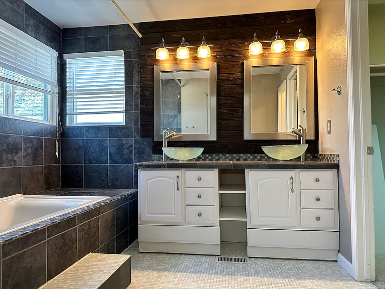 10149 Woodrose Ct — Photo 12