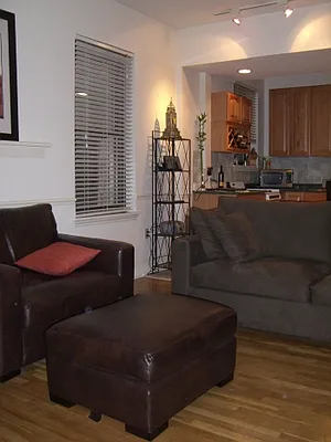 Sold by MNS | media 17