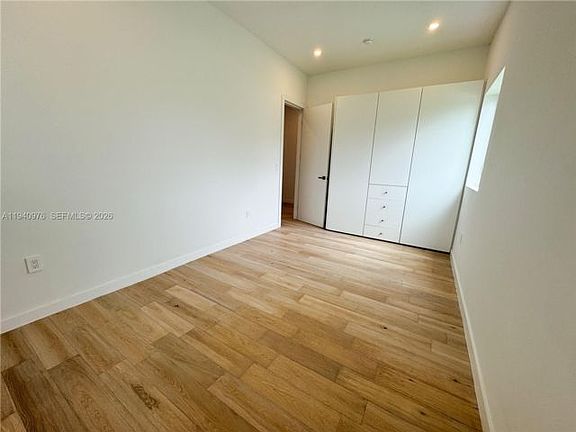4th image of 1065 NE Little River Dr