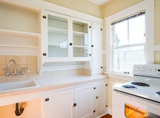 2238 SE Madison St #9, Portland, OR 97214