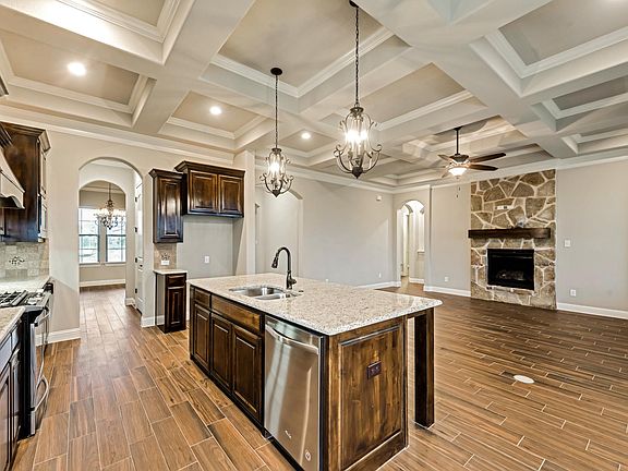 4th image of 1205 Prestwick Ct