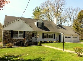 1463 Elm St, Peekskill, NY 10566