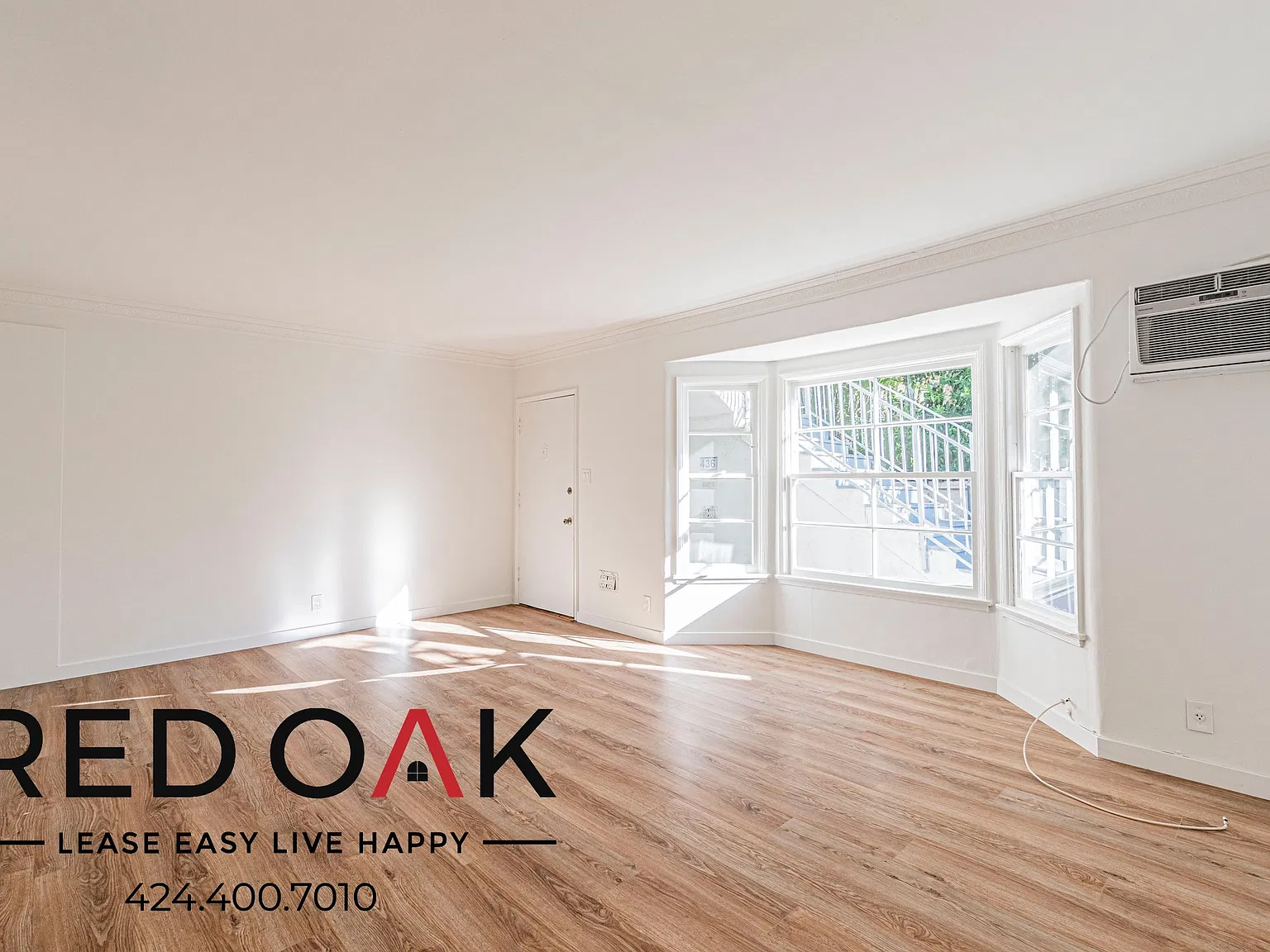 Sunlit 2-Bed with Stainless Steel Appliances, Central AC, Patio and Parking Included in the Heart... — Photo 3