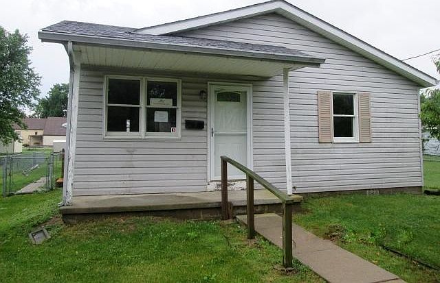 1st image of 104 Richardson Ave