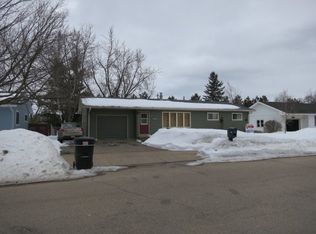 1218 Clark St, Waupaca, WI 54981