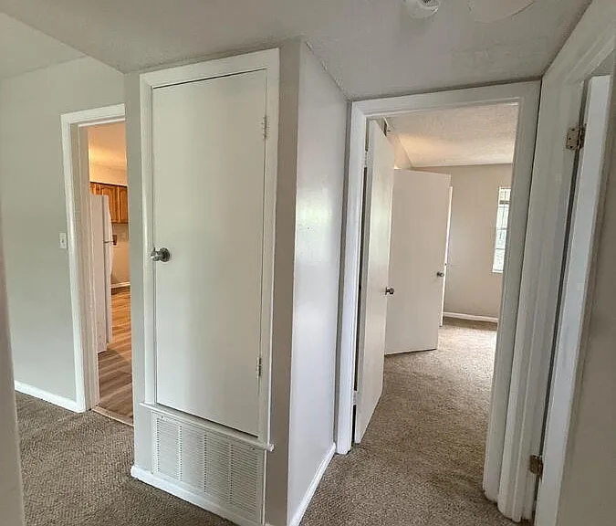 101 Woodhouse Ln #D — Photo 10