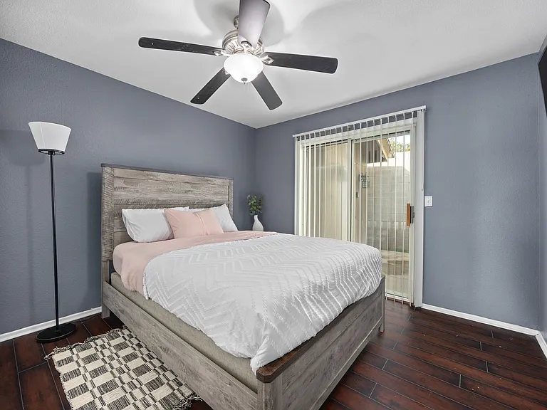 9506 Ravenrock Dr — Photo 28
