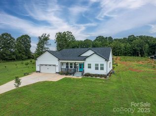 1484 Null Road, Lincolnton, NC 28092