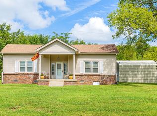 675 Holloway Rd, Lebanon, TN 37090