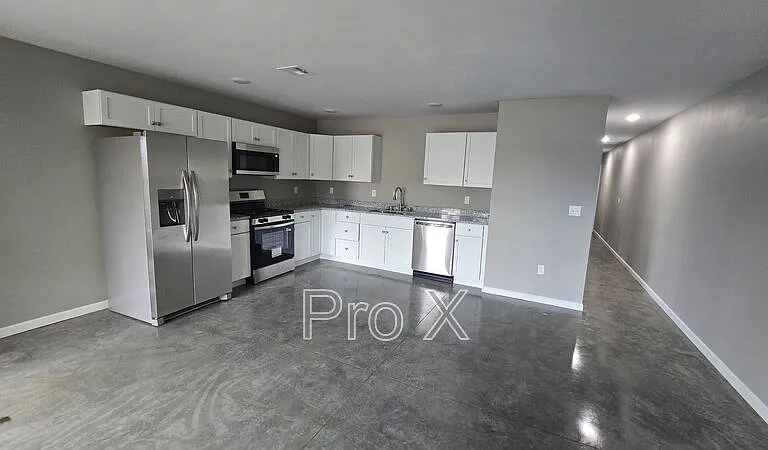 514 S Byers Ave #516 — Photo 2