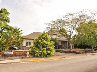 2225 NW Horizon Dr, McMinnville, OR 97128