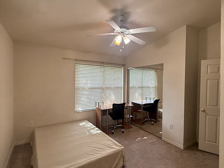 3584 SW 30th Way #124 — Photo 20