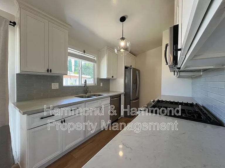 1462 4th St — Photo 6