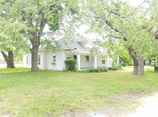 402 Depot St, Cumby, TX 75433