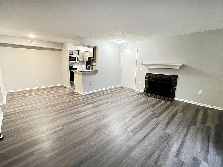 Deercross Apartments — Photo 82