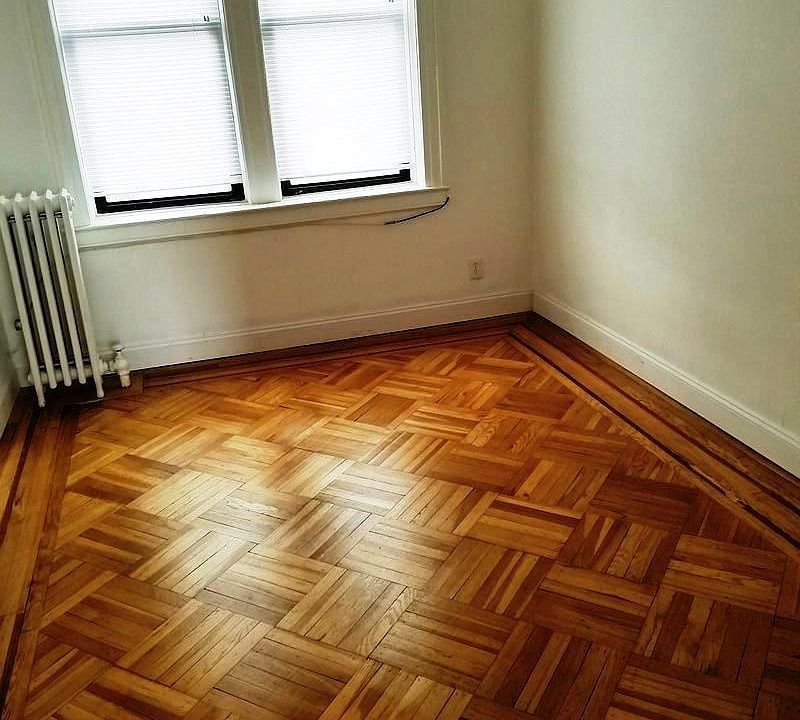 2nd image of 1363 68th St #Sr2r