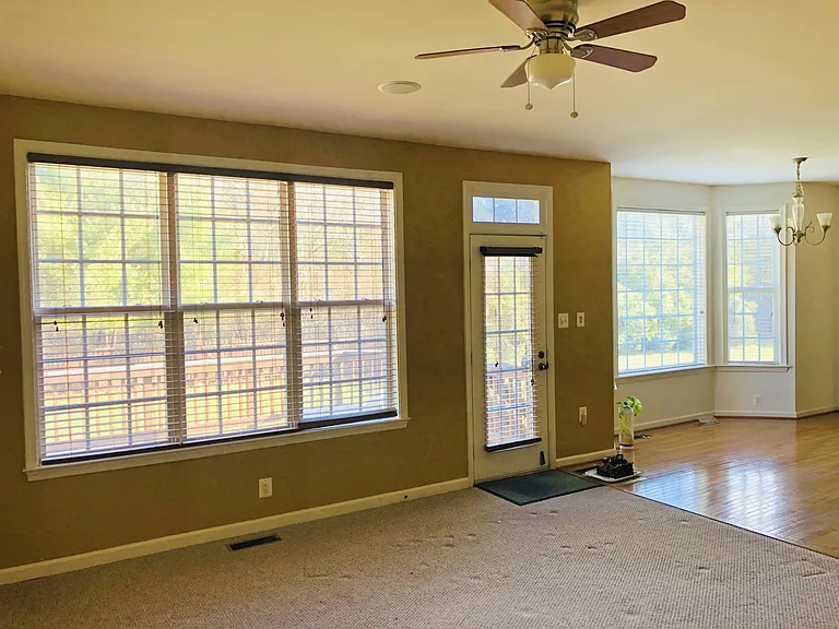 20656 Sutherlin Pl — Photo 2