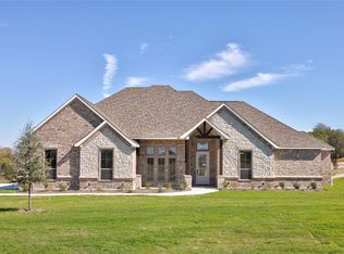 300 Spanish Oak Rd, Weatherford, TX 76087