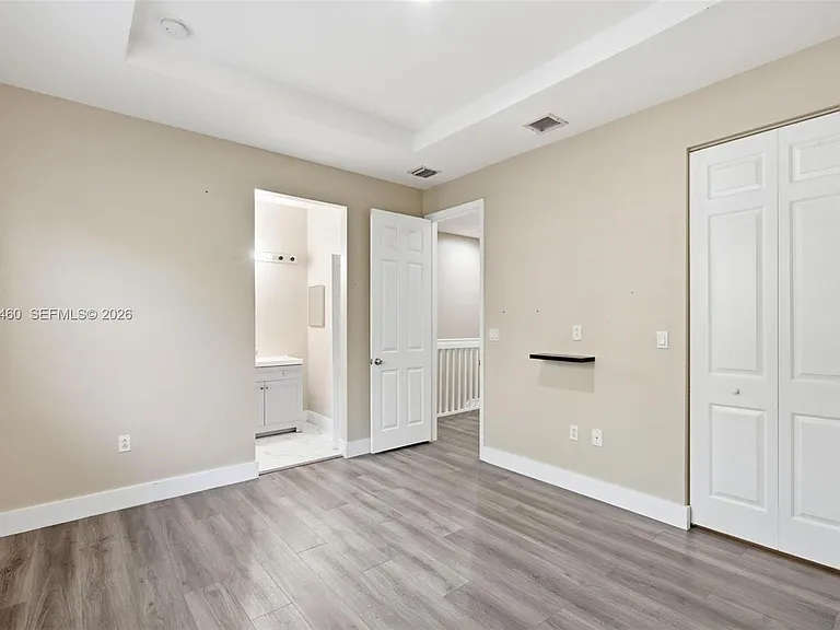 2247 NE 42nd Ave — Photo 25