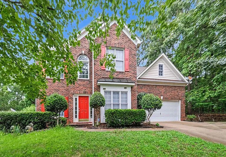 2549 Adonis Ct — Photo 3