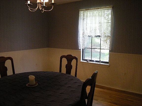 Hardwood Dining Rm