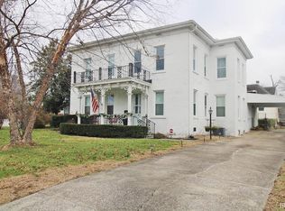 121 N 7th St, Boonville, IN