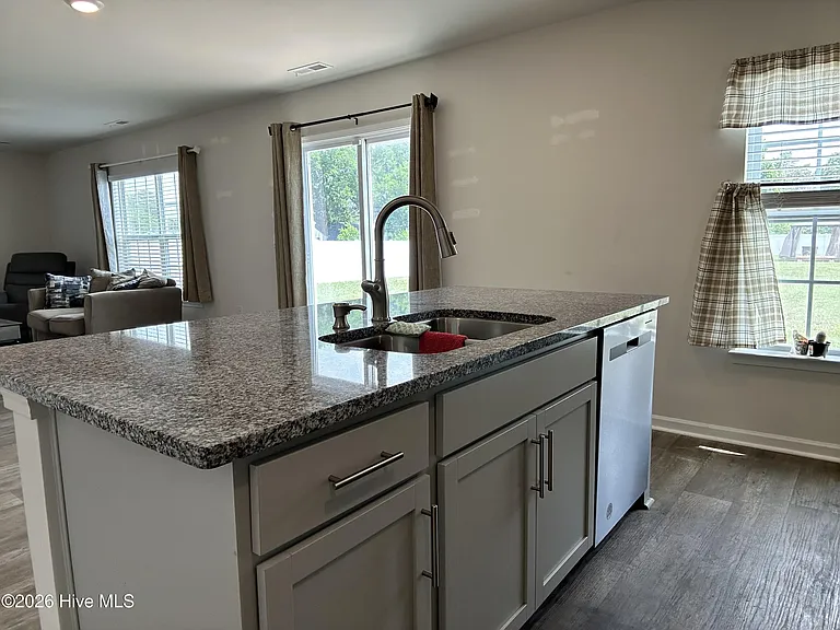 5459 Carolines Way — Photo 23