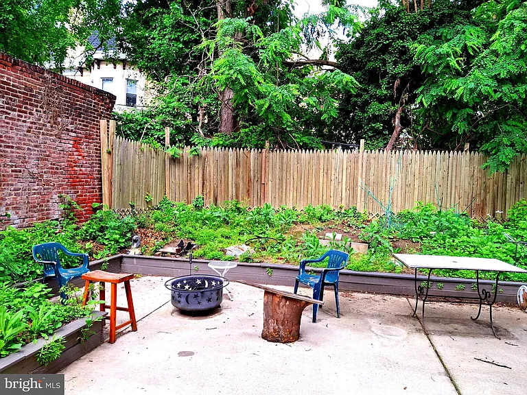 317 N 33rd St #1 — Photo 4