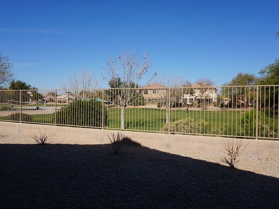 1st image of 15246 W Banff Ln