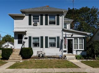 415-417 W Jefferson St, New Carlisle, OH 45344