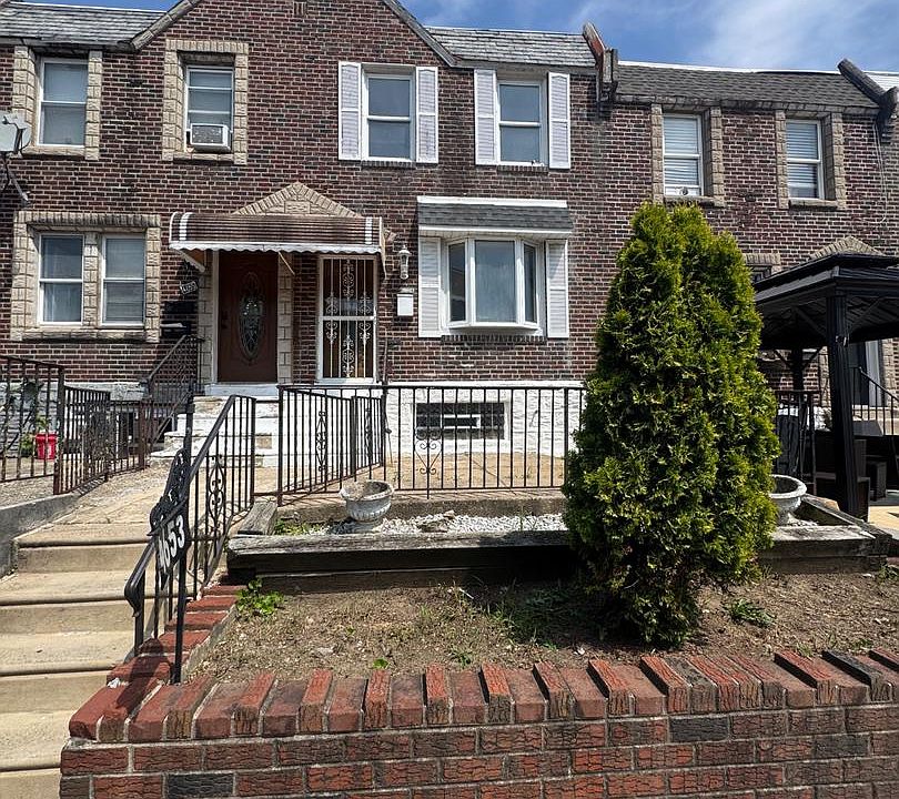 1st image of 4653 Shelbourne St