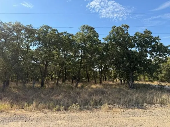 194 Cherokee Trl, Nocona, TX 76255