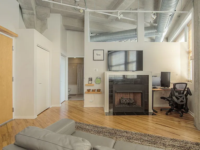 2107 Grand Ave #408 — Photo 5