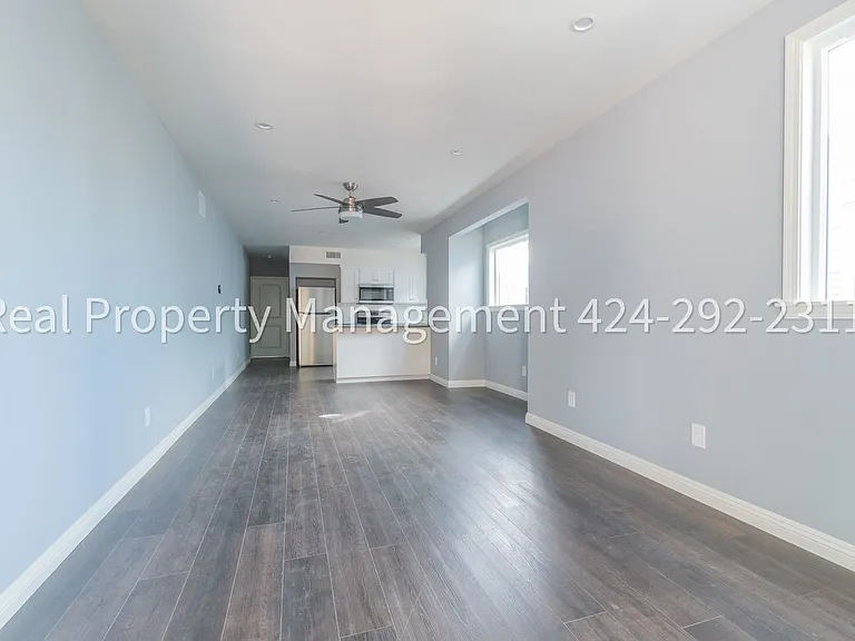 1352 E 23rd Street — Photo 10