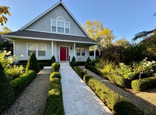 840 Hunt Ave, Saint Helena, CA 94574