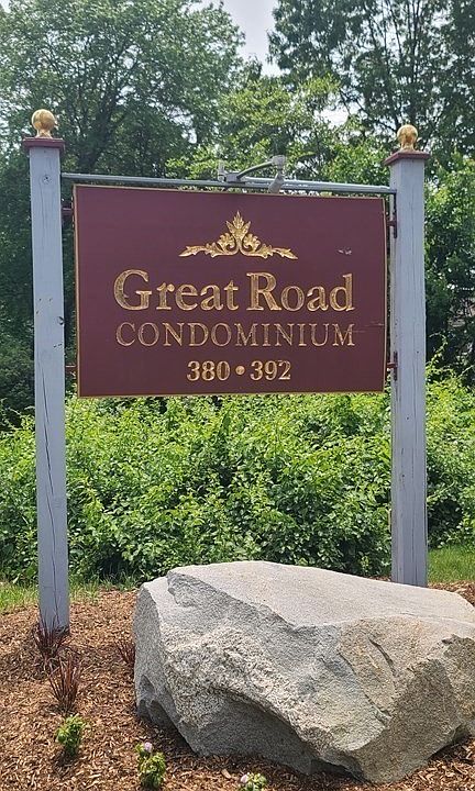 1st image of 380 Great Rd APT 304A