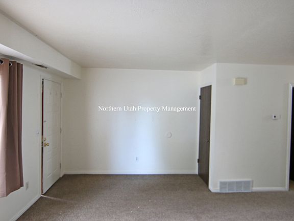 3 Front Room View 2_06152023