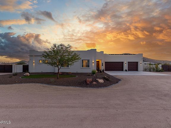 3rd image of 2809 W PASO NUEVO Drive
