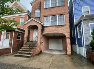 37 3rd St FLOOR 2, Elizabethport, NJ 07206