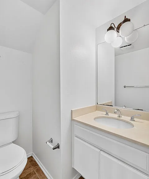 19221 Sherman Way #40 — Photo 22
