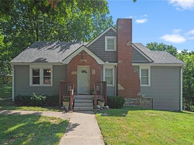 3615 N Walrond Ave, Kansas City, MO, 64117