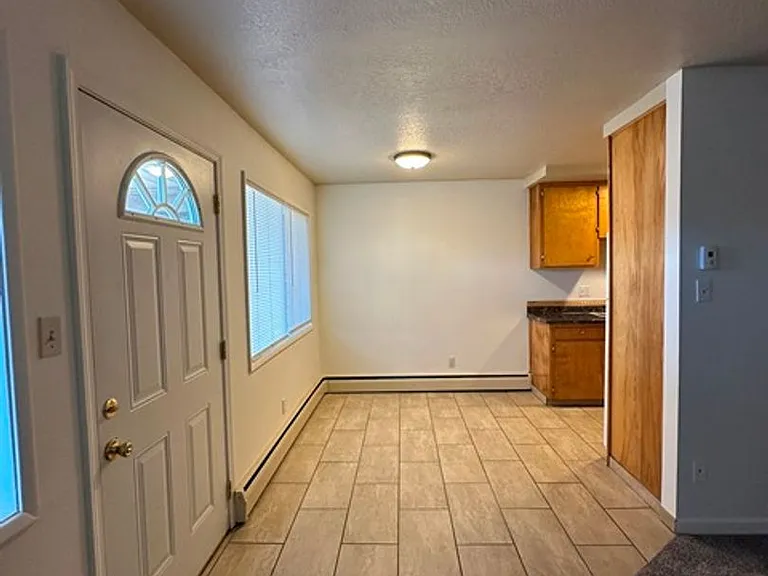 2544 Union St — Photo 11