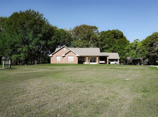 679 County Road 1465, Bonham, TX 75418