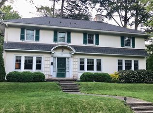 105 Wynnedale Rd, Narberth, PA 19072