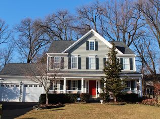 218 Lawford Dr SW, Leesburg, VA